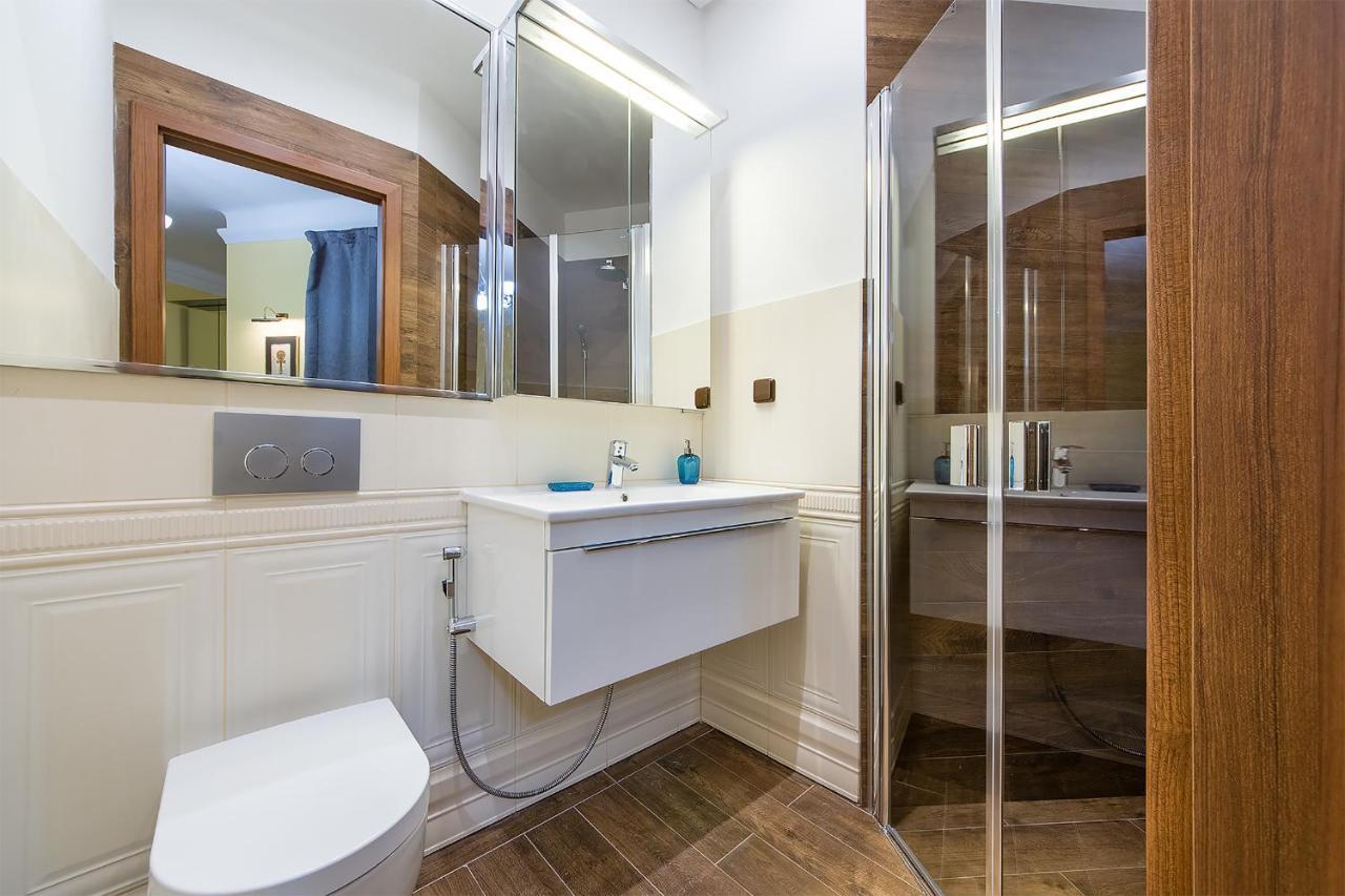 In Heart Of Prague - 2Br 2Ba Elegant Downtown Apt Buitenkant foto